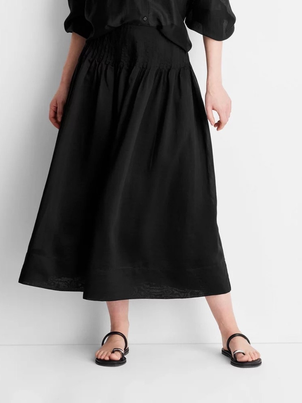 Classic Black Pleated Waist Midi Skirt